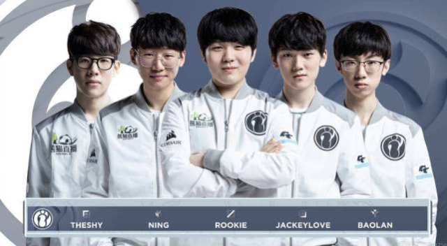 人聯想到金 人聯想到金